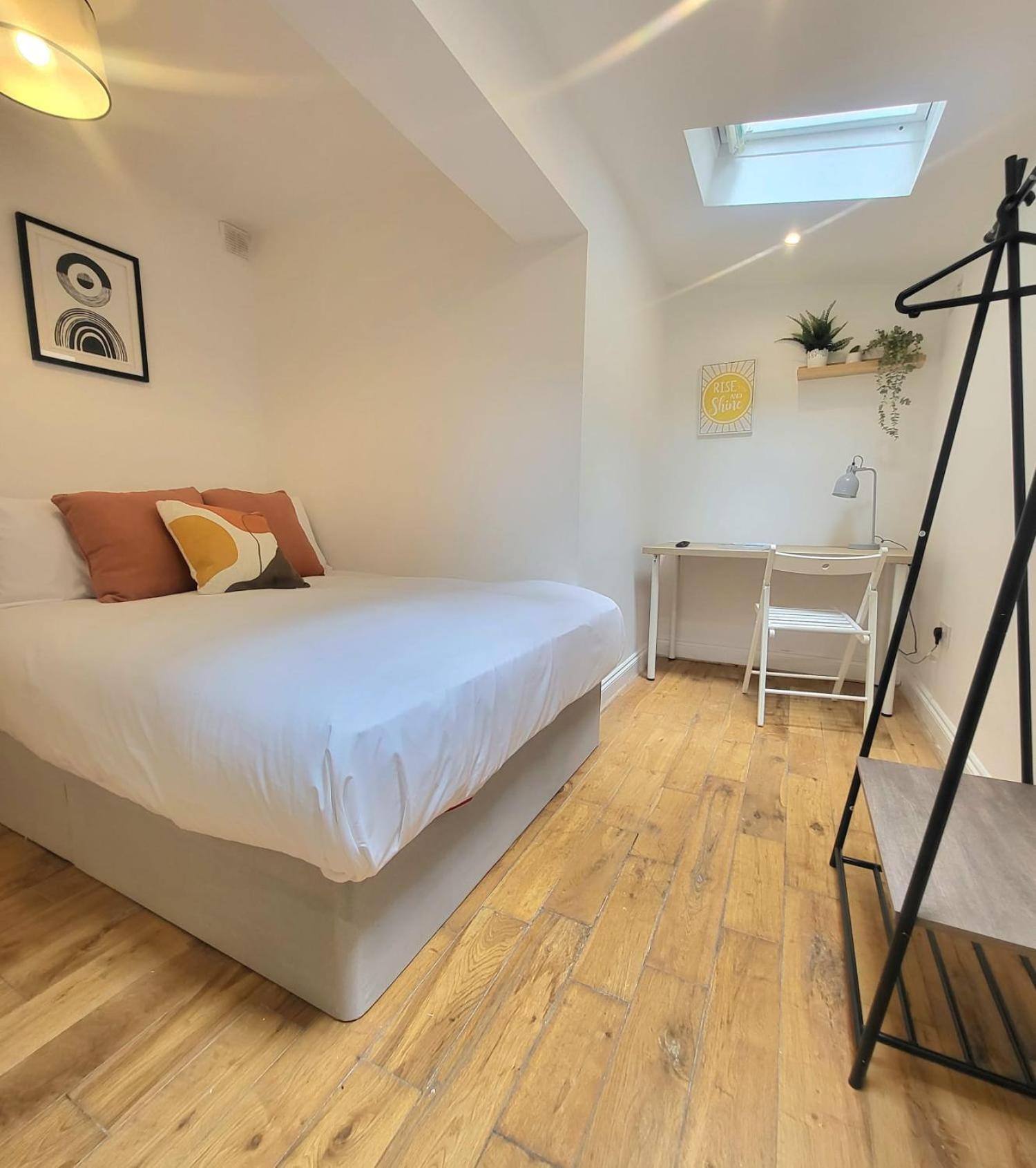 London En-Suite Double Rooms - Leytonstone E11 Londres Exterior foto