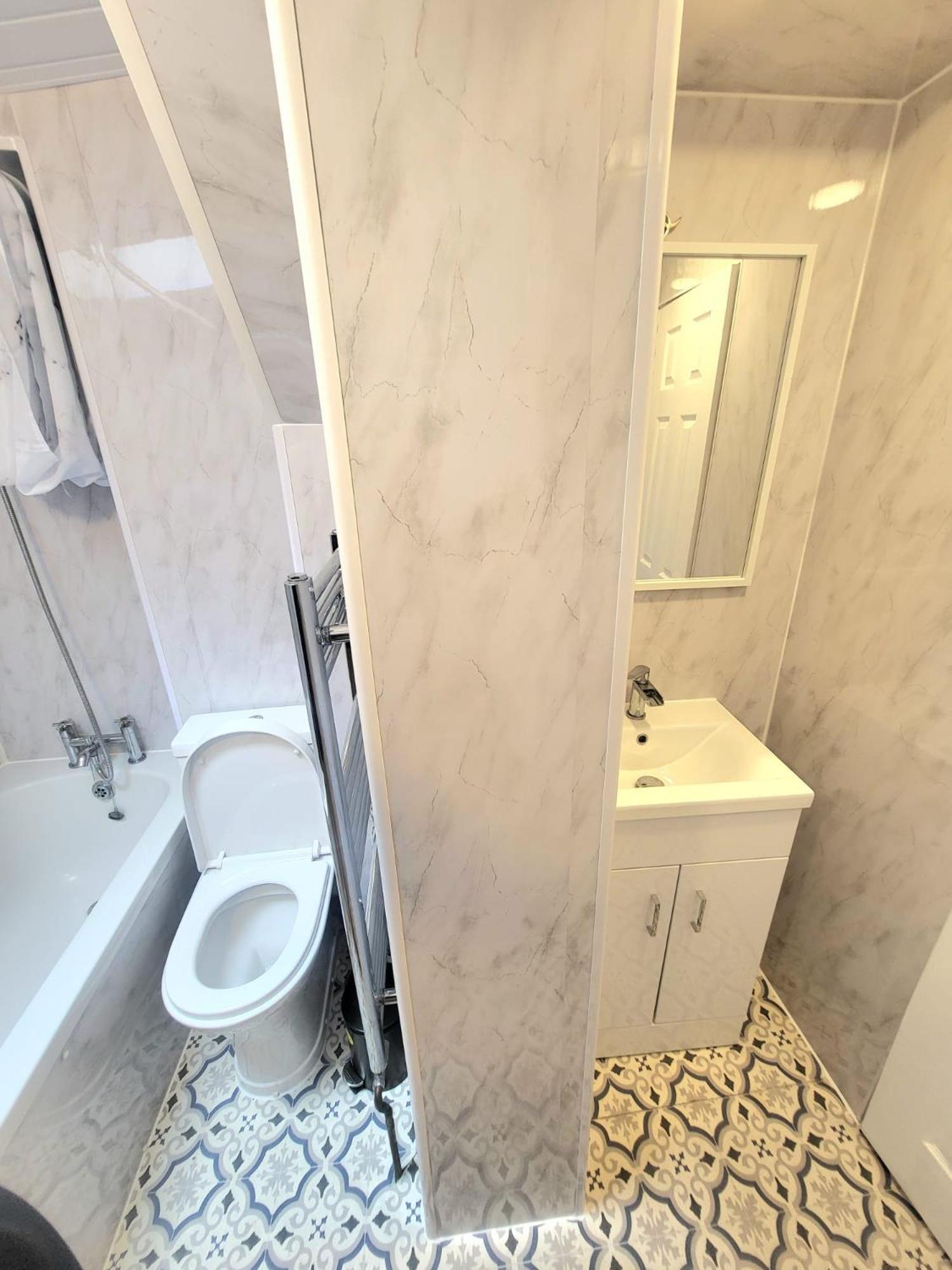 London En-Suite Double Rooms - Leytonstone E11 Londres Exterior foto
