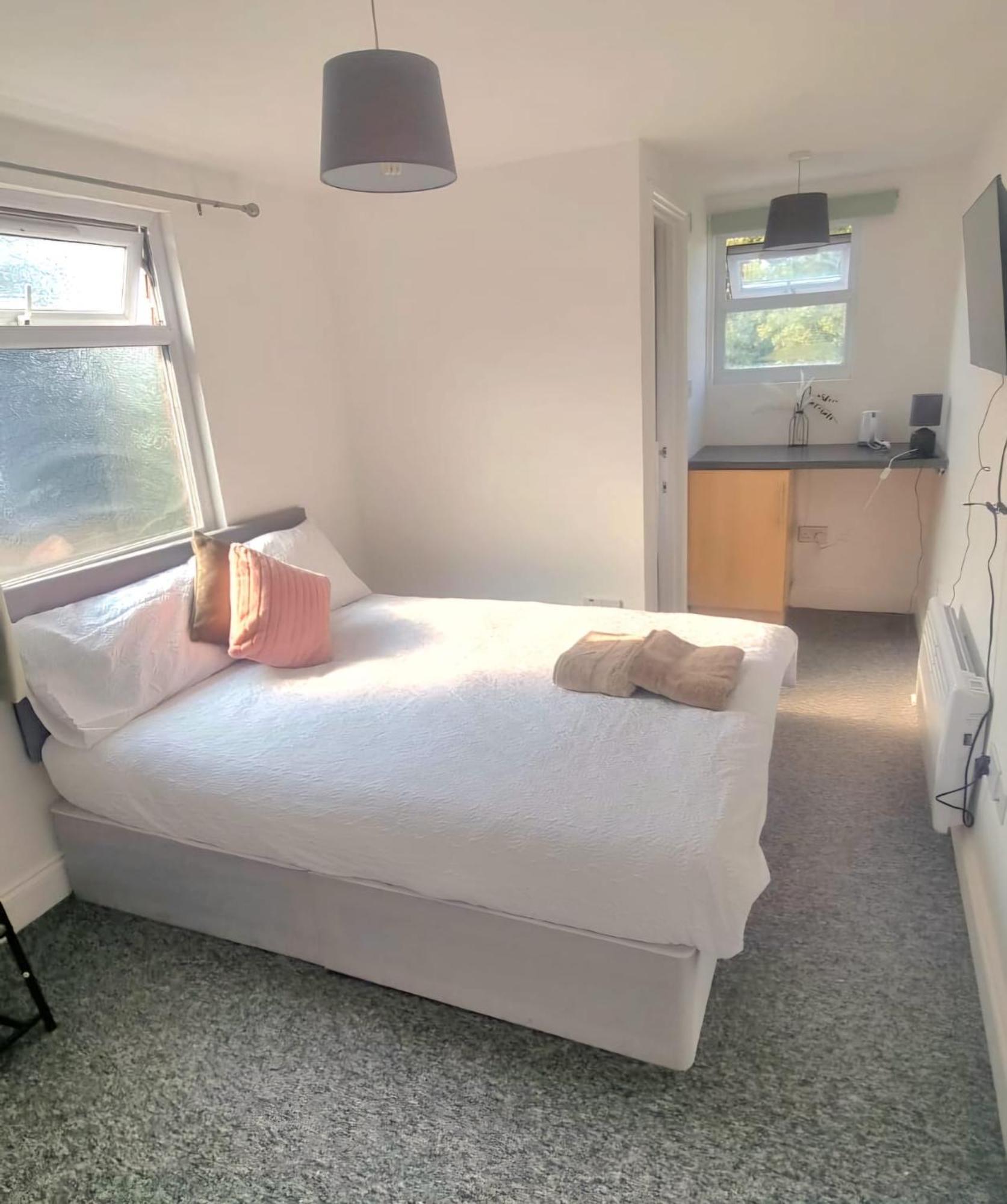 London En-Suite Double Rooms - Leytonstone E11 Londres Exterior foto